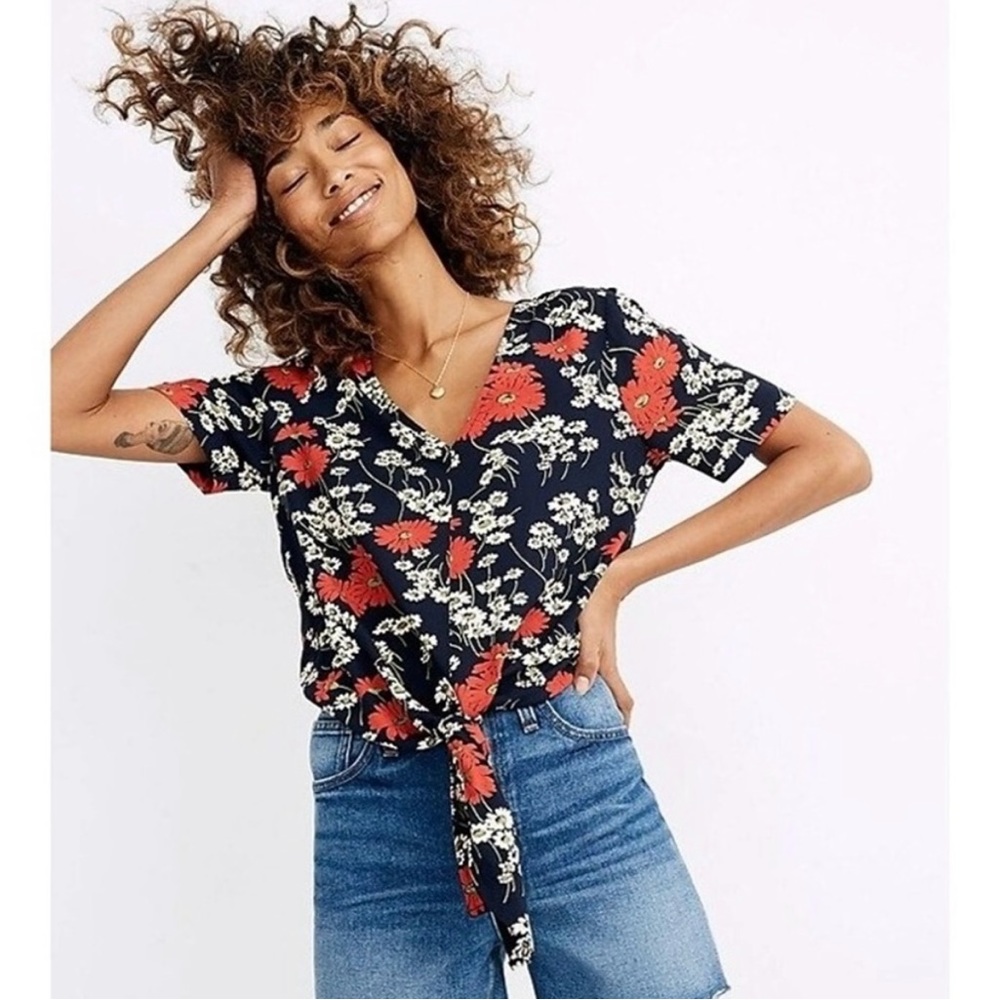 Madewell Novel Tie-Front Top in Hillside Daisies